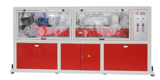 25000x6000x4000 γραμμή εκτόξευσης PVC για ευρεία πόρτα και γραμμή παραγωγής πλακών κουζίνας