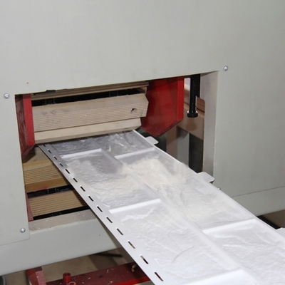 Εργαλείο εκχύλισης παραγωγής πλακών PVC με 38CrMoALA υλικό βίδα και ανταγωνιστική