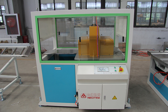 Δυναμικότητα 19000x1900x3500 PP PE Base WPC Extrusion Line με άλλη σχέση L/D βίδας