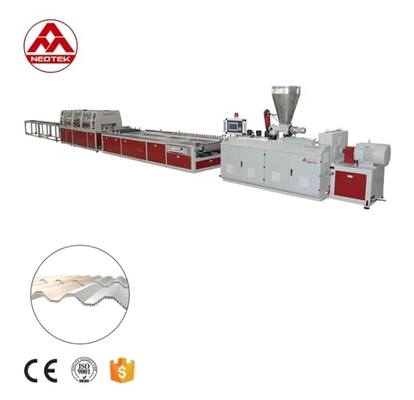 100-200kw κατανάλωση ενέργειας μηχανή εκτόξευσης κούφων φύλλων PVC με συντροφική κωνική δίδυμη βίδα